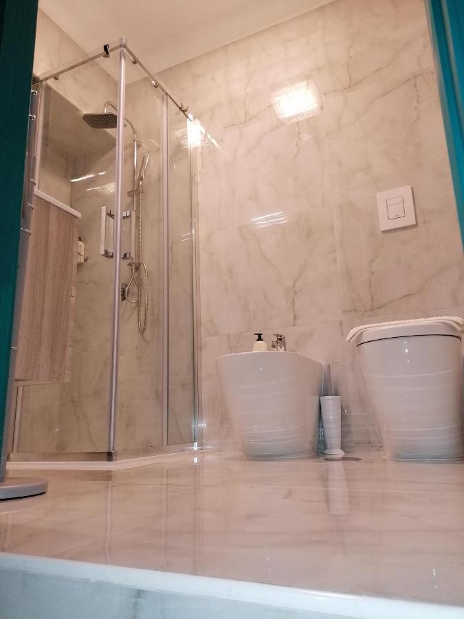 Casacasetta Suite Appartamento Indipendente Tarente Extérieur photo