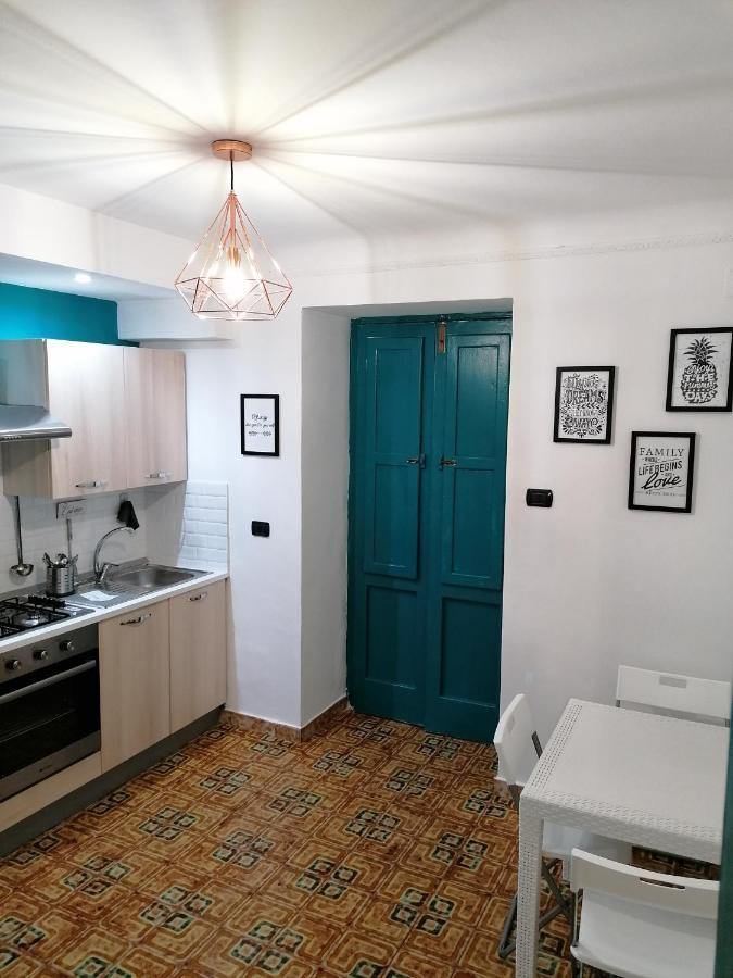 Casacasetta Suite Appartamento Indipendente Tarente Extérieur photo