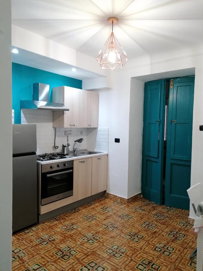 Casacasetta Suite Appartamento Indipendente Tarente Extérieur photo