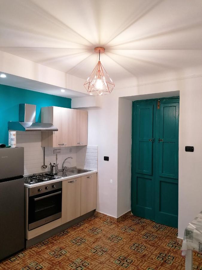 Casacasetta Suite Appartamento Indipendente Tarente Extérieur photo